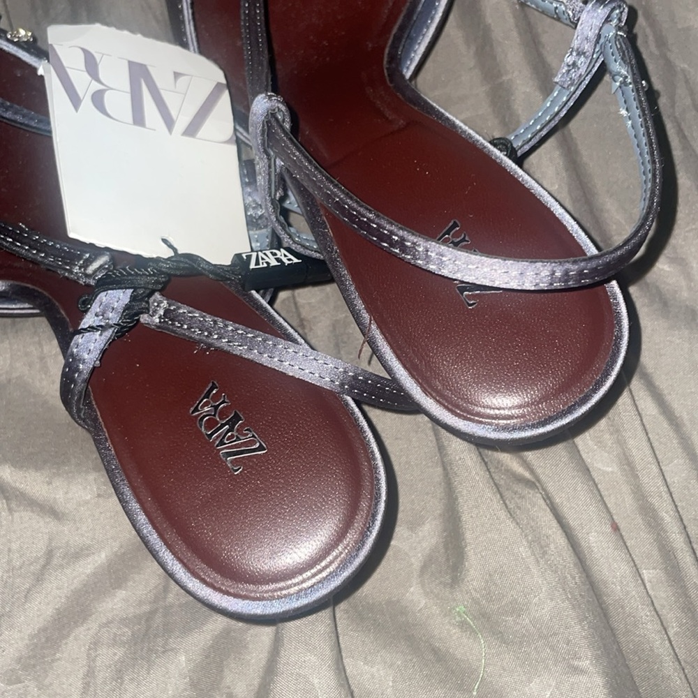 Sold ✨Host Pick✨ Zara RHINESTONE SLING BACK HEELS - Picture 13 of 15